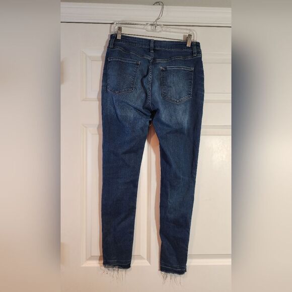 A.n.a Stretchy Distressed Jeggings Has Small Mark Size 10 - Picture 5 of 5